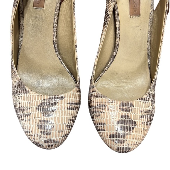 BCBGMAXAZRIA Snakeskin Print Slingback Pumps Size 8 - Picture 6 of 9